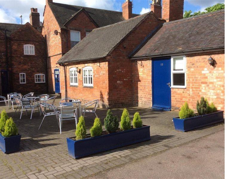 Oyo Tamworth Arms Boutique Pub & Hotel Exterior foto