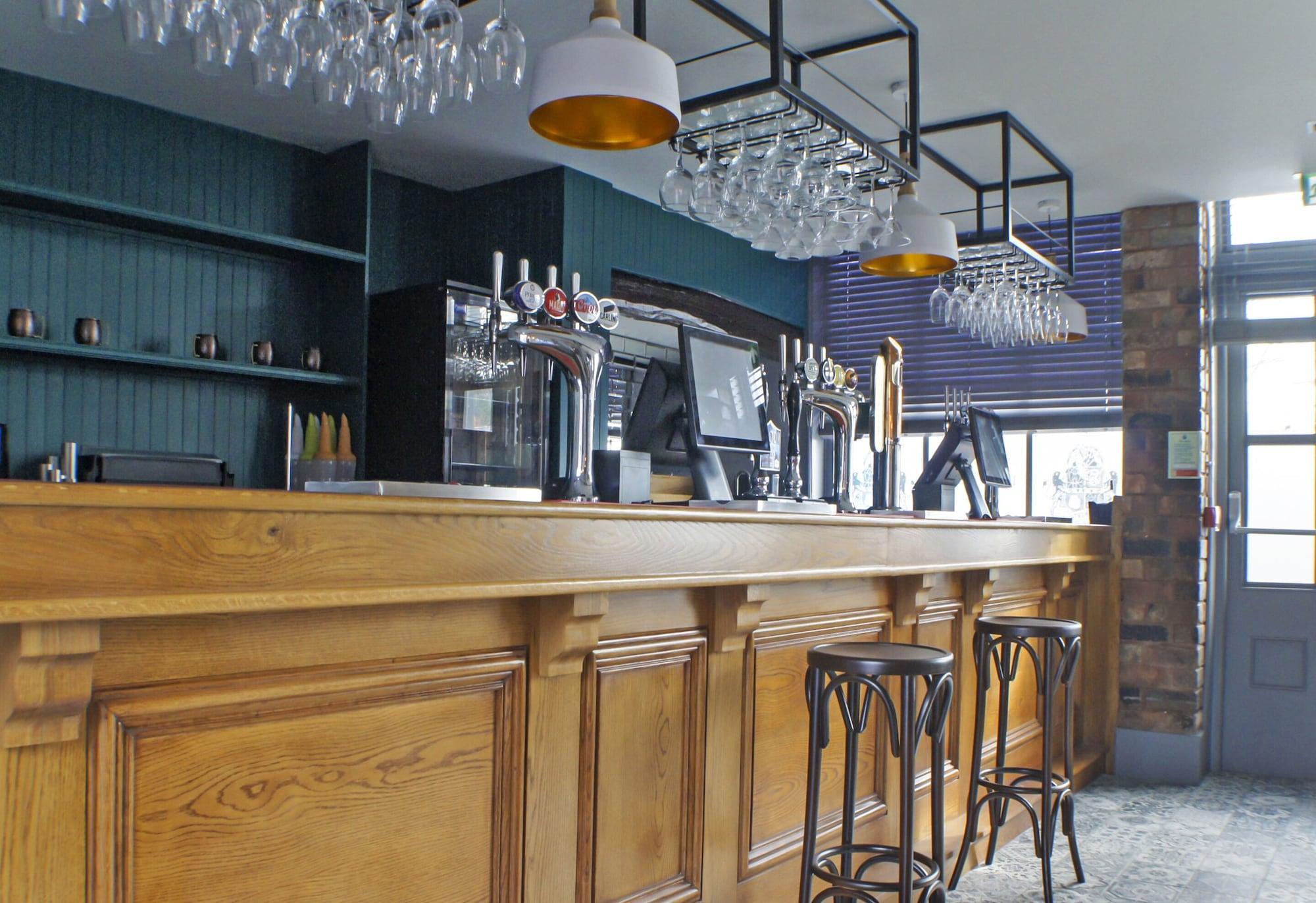 Oyo Tamworth Arms Boutique Pub & Hotel Exterior foto