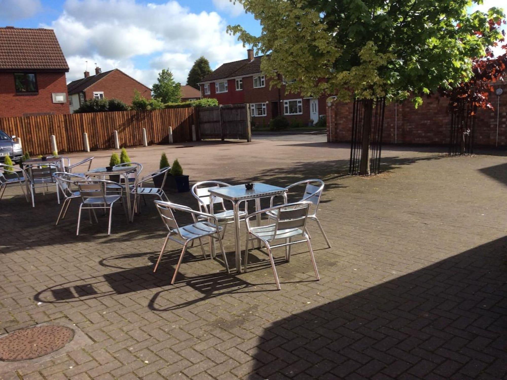 Oyo Tamworth Arms Boutique Pub & Hotel Exterior foto