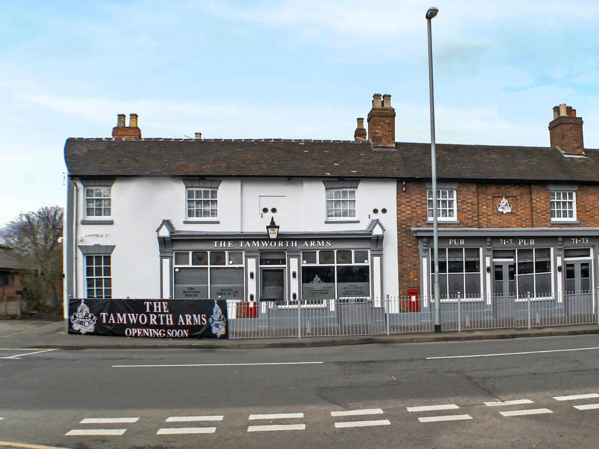 Oyo Tamworth Arms Boutique Pub & Hotel Exterior foto